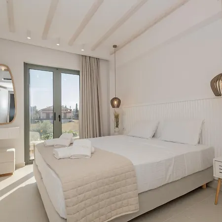 Serenity Of Corfu Kompítsion