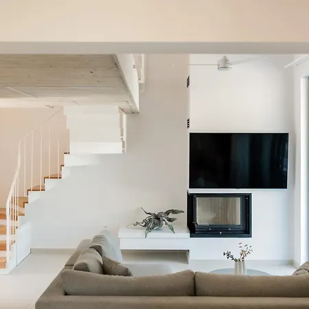 Serenity Of Corfu Kompítsion